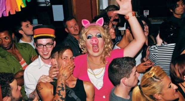 Gay academic seeks fun drag queens for PhD research