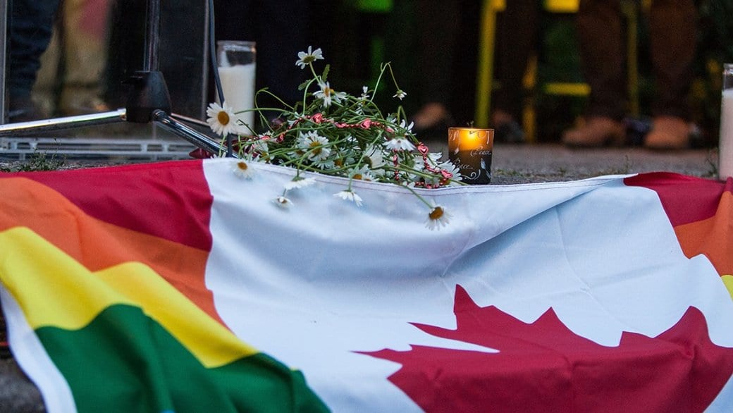 Hundreds gather in Toronto to mourn victims of Orlando shooting