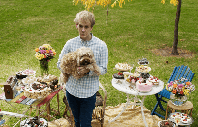 Please Like Me queers up CBC’s summer programming