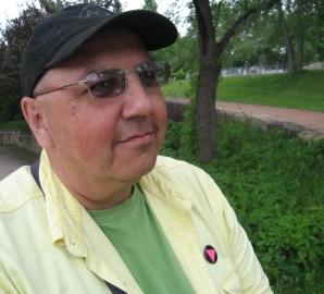 Winnipegger speaks up for gay Aboriginals at national hearings