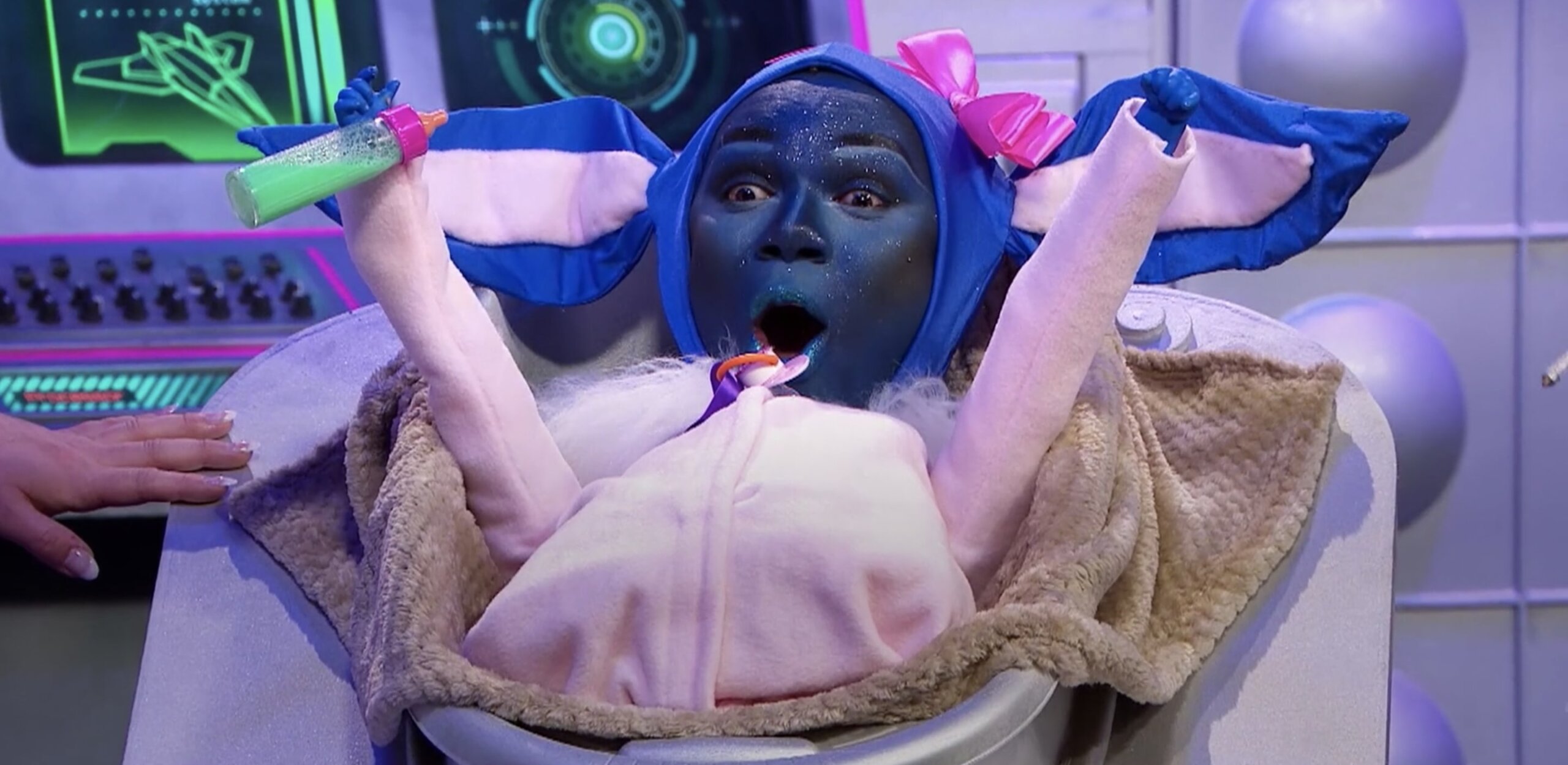 2560px x 1250px - RuPaul's Drag Race UK' Season 3, Episode 8 recap: In space, no one can hear  you overact | Xtra Magazine