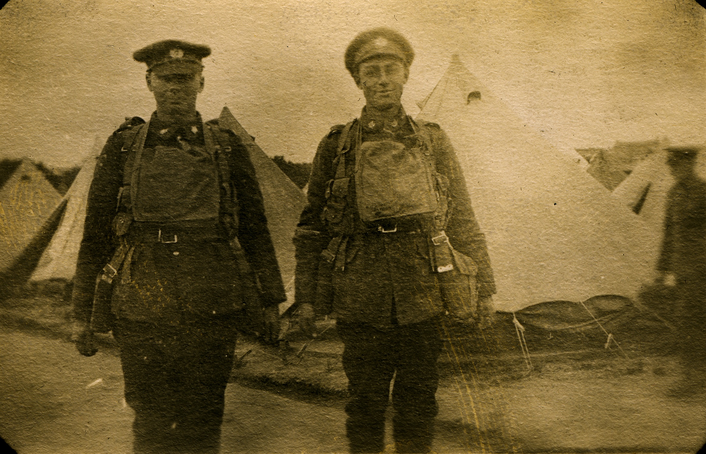 Cub and Len in Saint-Jean-sur-Richelieu, Quebec in full military kit in 1917.